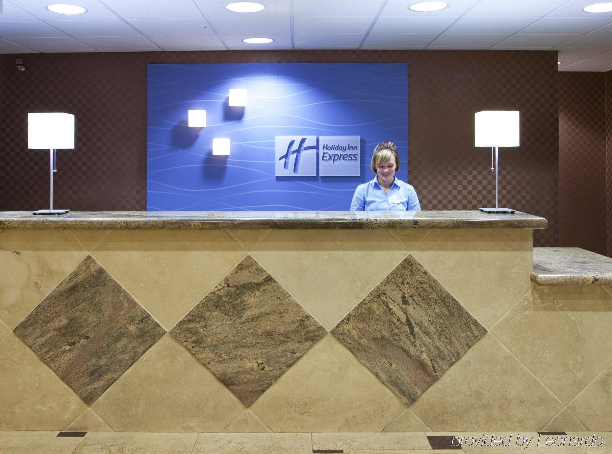 Holiday Inn Express Toledo-Oregon, An Ihg Hotel Inreriör bild